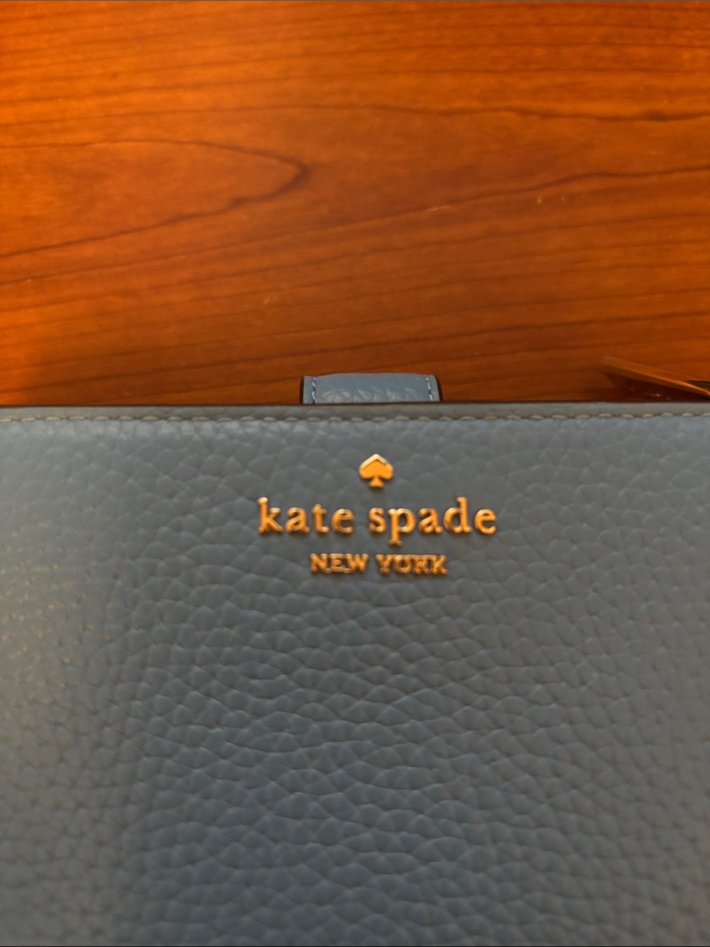 kate spade blue pebbled leather zip-around wallet with gold logo - Picture 2 of 7